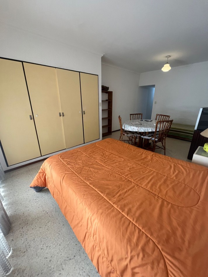 1  AMBIENTE PLAZA COLON 