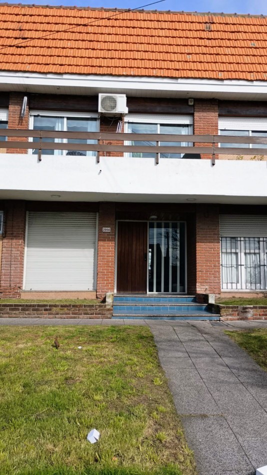 2 AMBIENTES EN PLANTA BAJA