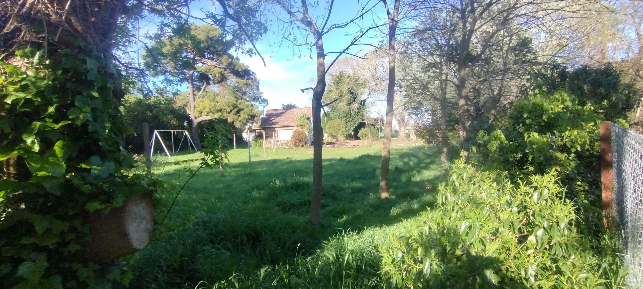 LOTE EN BARRIO ALFAR