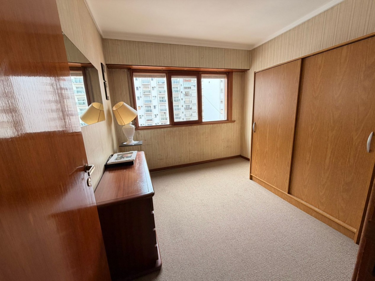 PISO 4 AMBIENTES DE CATEGORIA