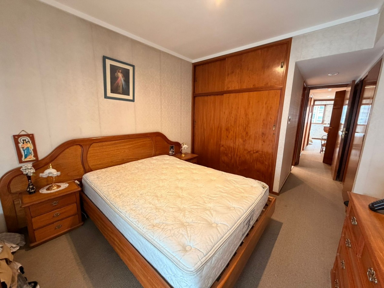 PISO 4 AMBIENTES DE CATEGORIA