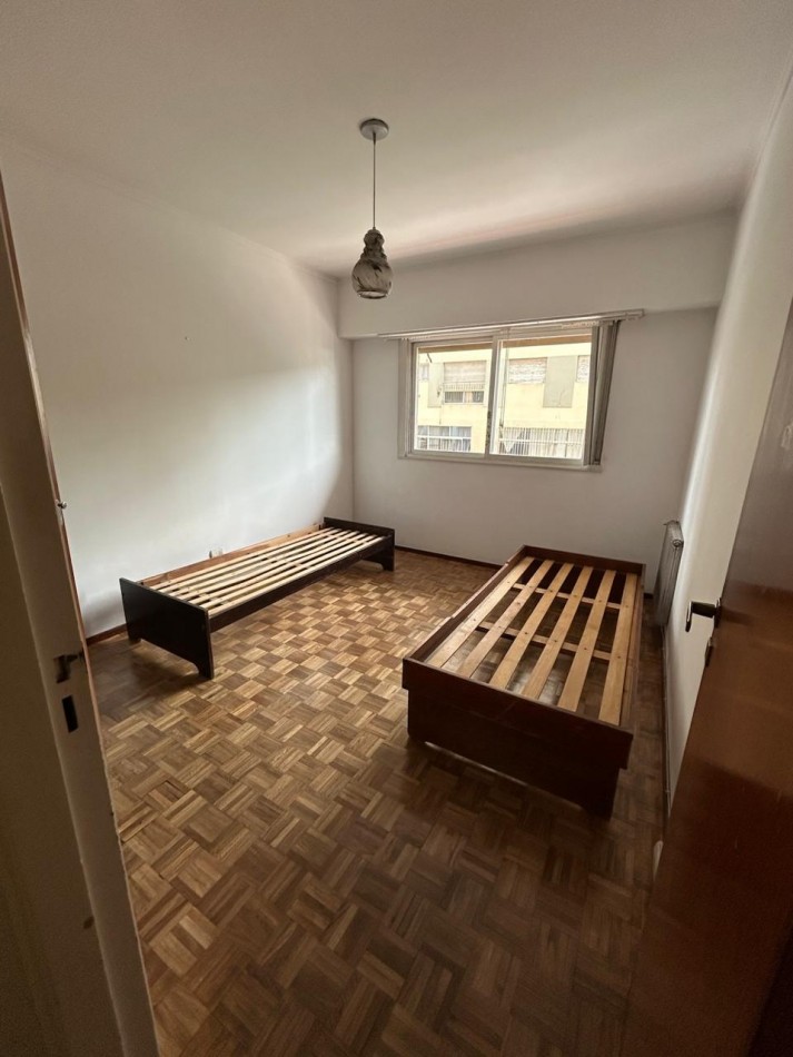 3 AMBIENTES CON COCHERA