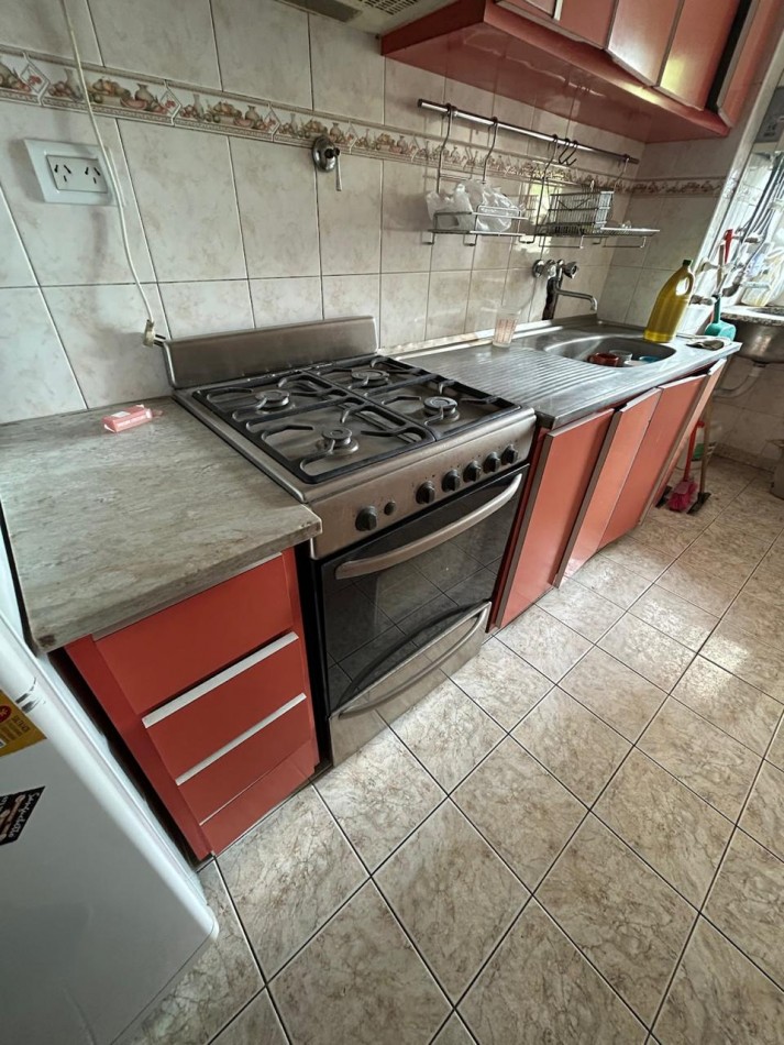 3 AMBIENTES CON COCHERA