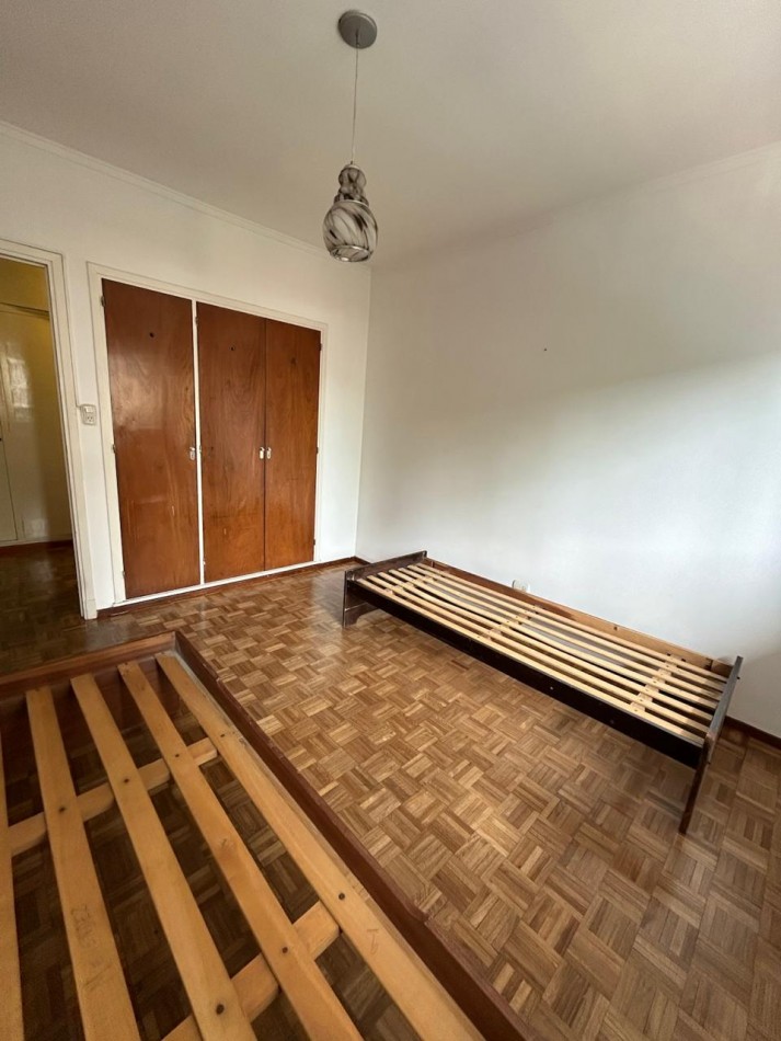 3 AMBIENTES CON COCHERA