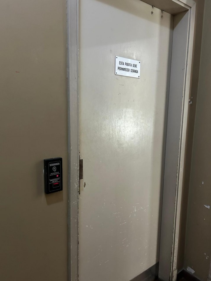 3 AMBIENTES CON COCHERA