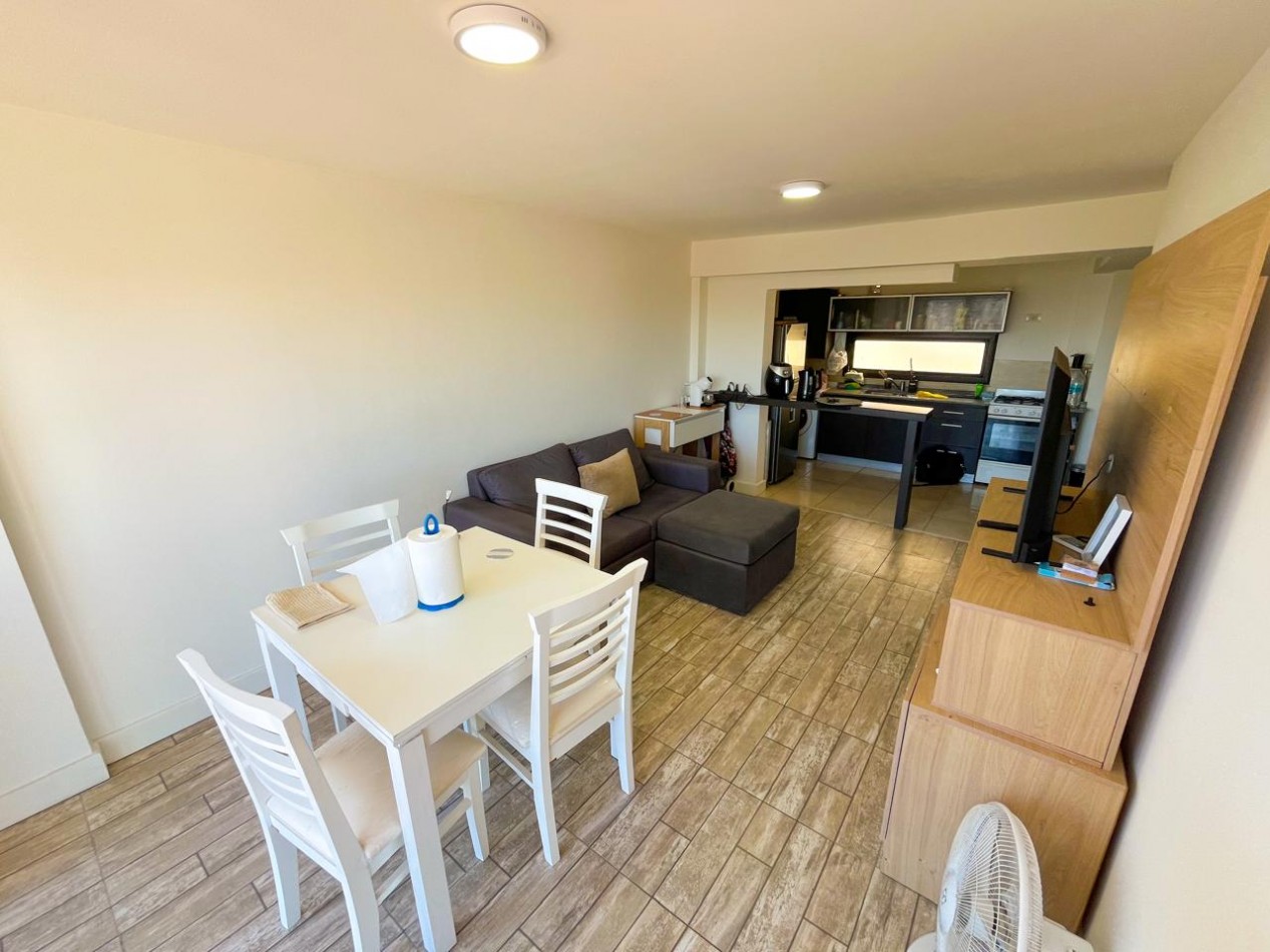 2 AMBIENTES CON COCHERA - PLAZA MITRE