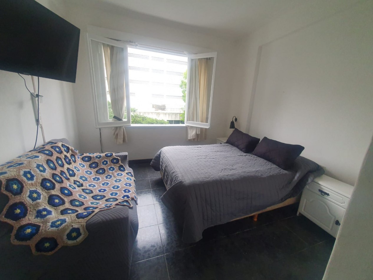 ALQUILER 2 AMBIENTES AL FRENTE BROWN Y SANTA FE