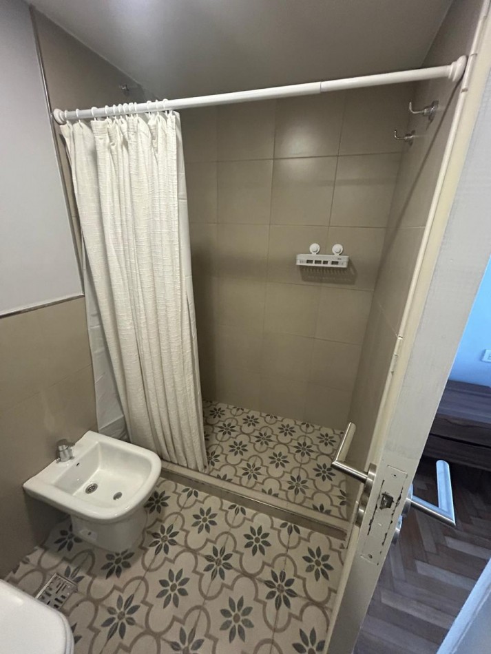 ALQUILER 3 AMBIENTES ESTUDIANTES 