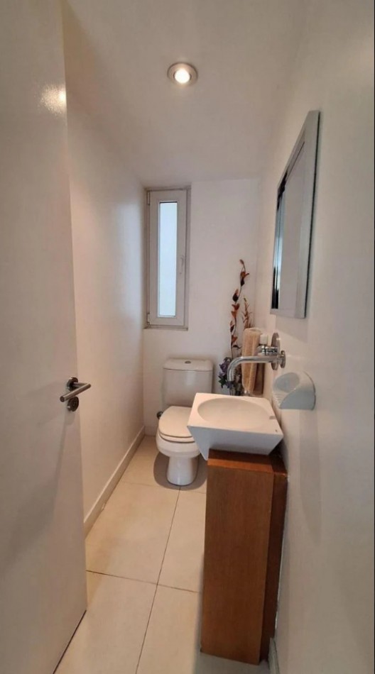 PISO EXCLUSIVO 4 AMBIENTES CON 2 COCHERAS - PLAYA GRANDE