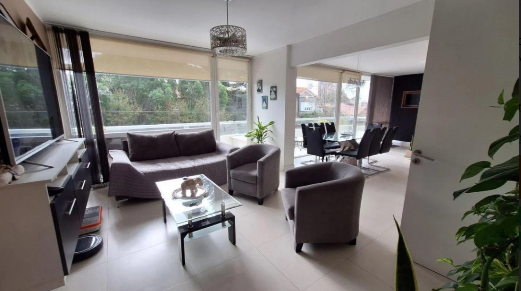 PISO EXCLUSIVO 4 AMBIENTES CON 2 COCHERAS - PLAYA GRANDE