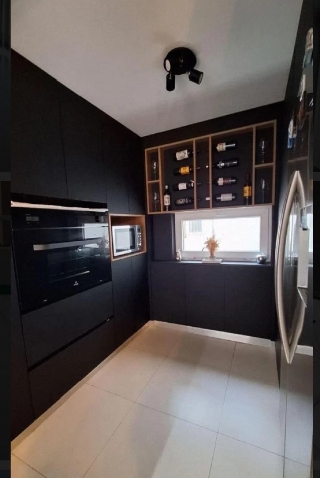 PISO EXCLUSIVO 4 AMBIENTES CON 2 COCHERAS - PLAYA GRANDE