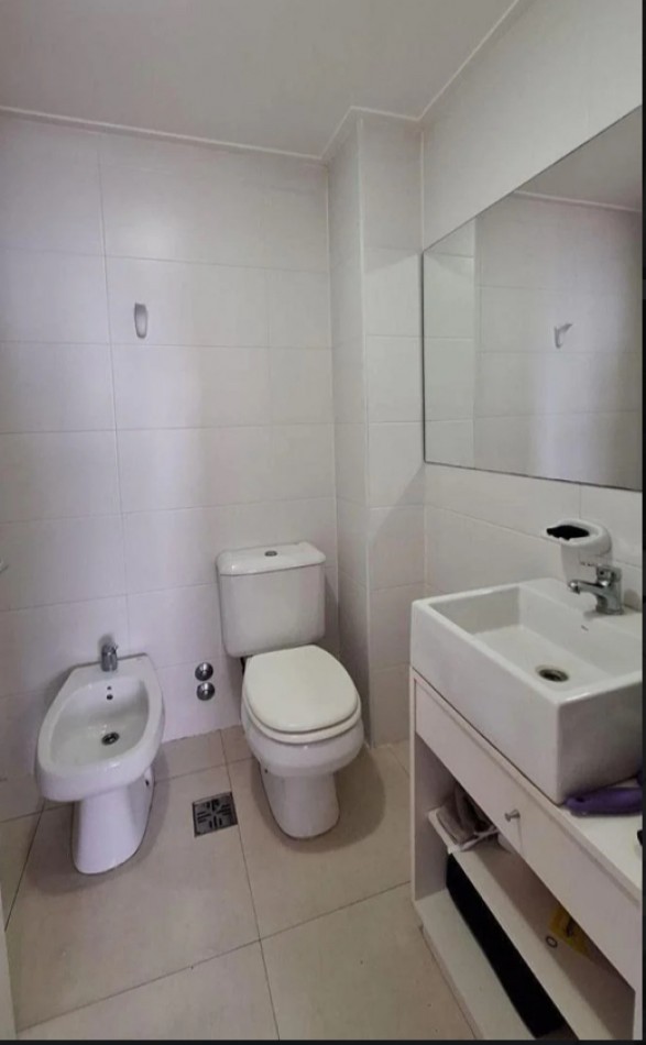 PISO EXCLUSIVO 4 AMBIENTES CON 2 COCHERAS - PLAYA GRANDE