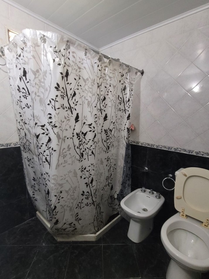 CASA DE 3 AMBIENTES EN ACANTILADOS