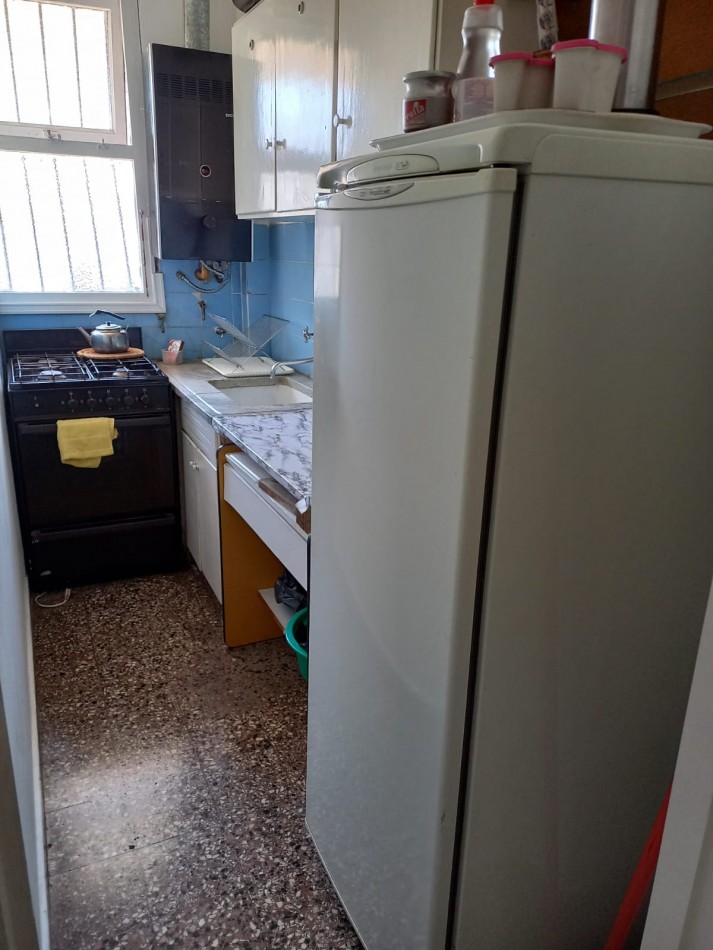 2 AMBIENTES A LA CALLE CON BALCON ESTUDIANTES