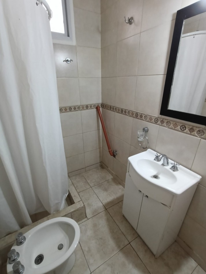 2 AMBIENTES INTERNO CENTRO