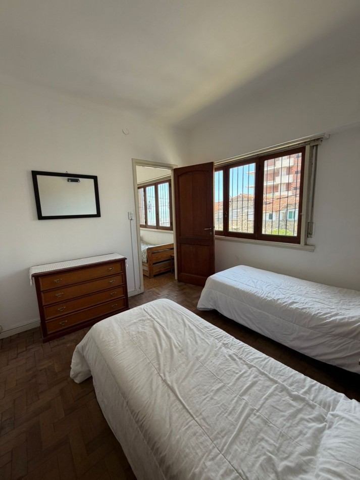 ALQUILER CASA DE 3 AMBIENTES CON VISTA AL MAR Y COCHERA  24 MESES