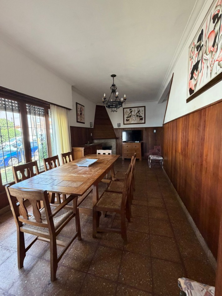 ALQUILER CASA DE 3 AMBIENTES CON VISTA AL MAR Y COCHERA  24 MESES