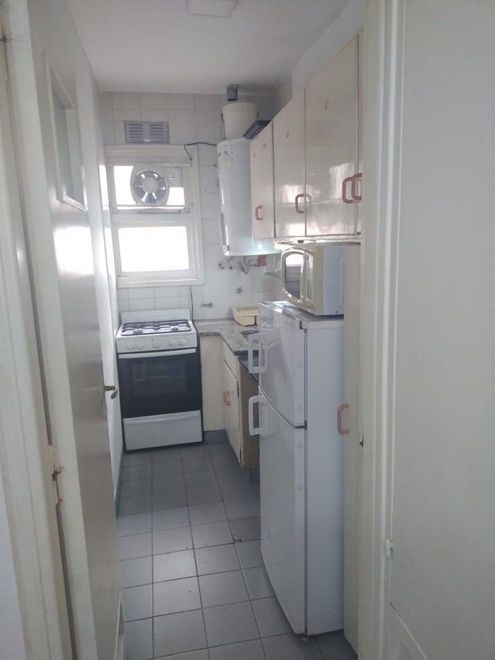 ALQUILER AMBIENTE Y MEDIO ESTUDIANTES