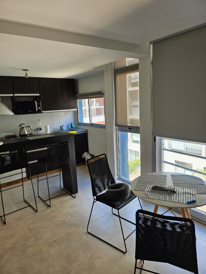 ALQUILER AMBIENTE AMPLIO 24 MESES