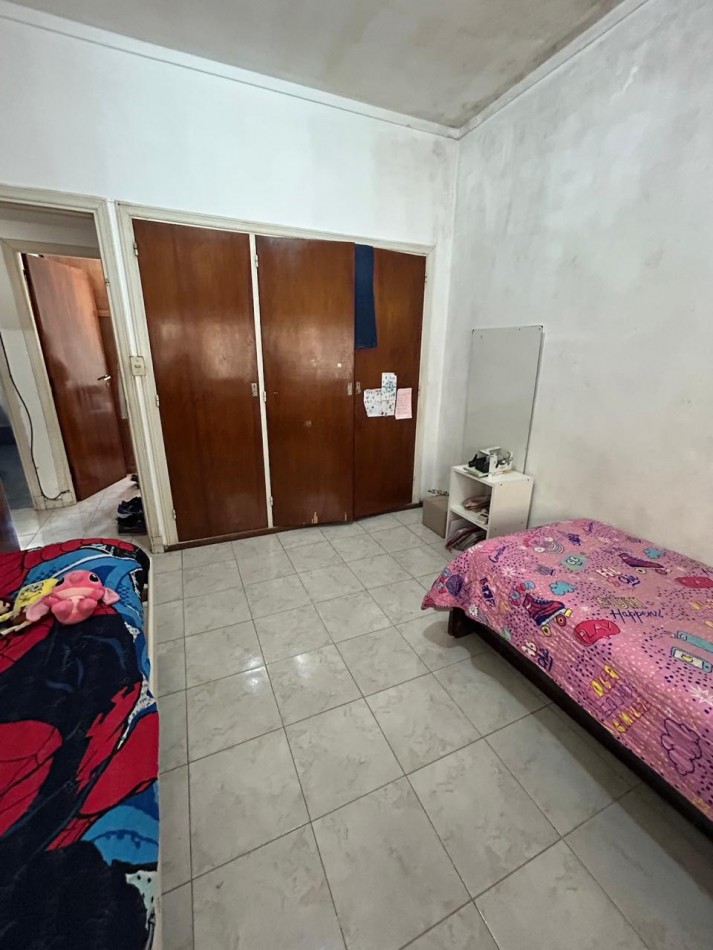 VENTA  3 AMBIENTES SOBRE AVENIDA COLON 