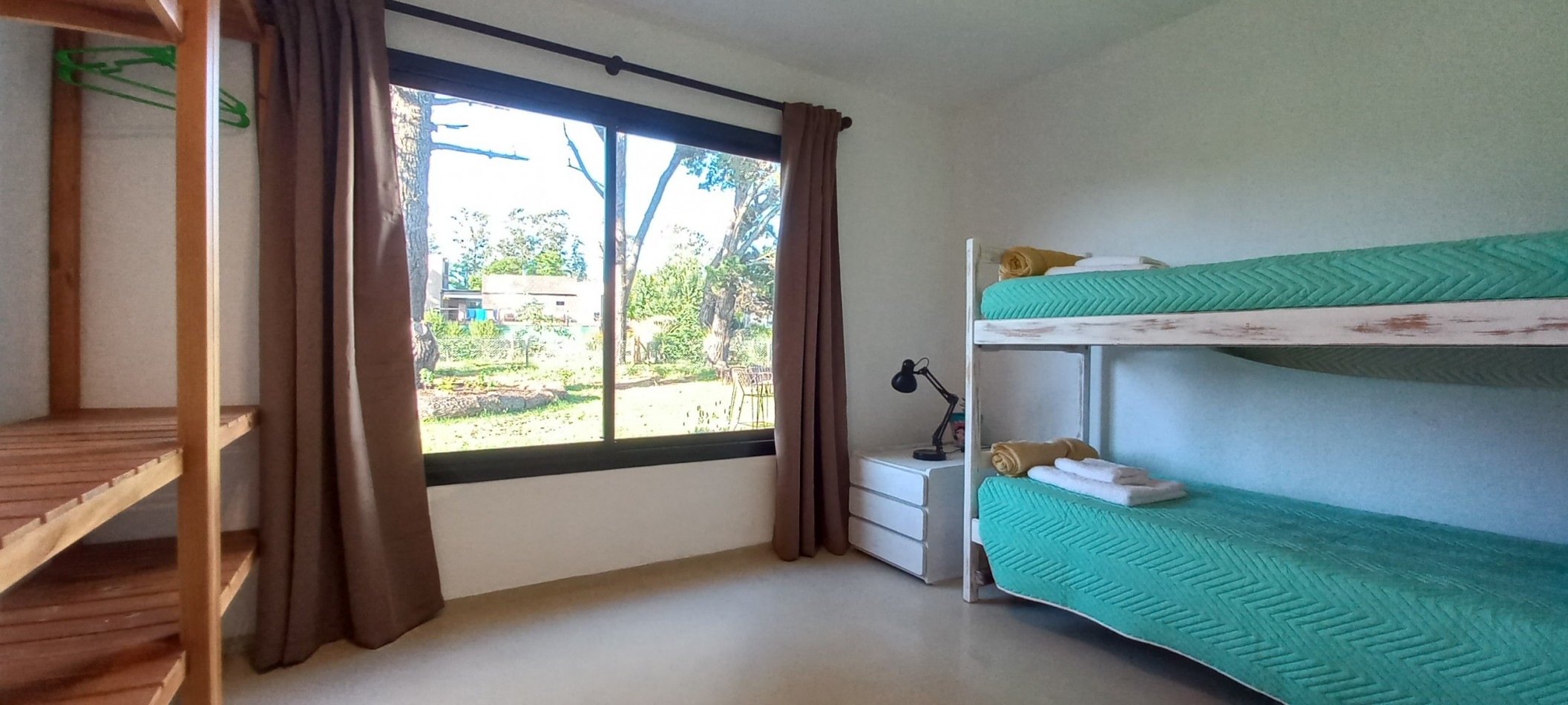 ALQUILER CASA 3 AMBIENTES CON DEPENDENCIA,  PILETA Y PARRILLA 24 MESES