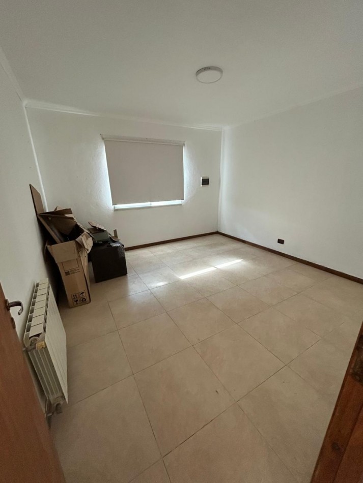 CASA 6 AMBIENTES EN ALQUILER 24 MESES