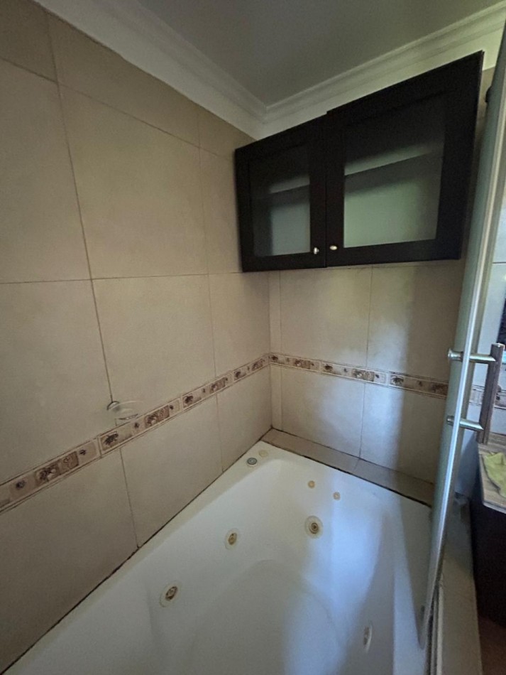 CASA 6 AMBIENTES EN ALQUILER 24 MESES