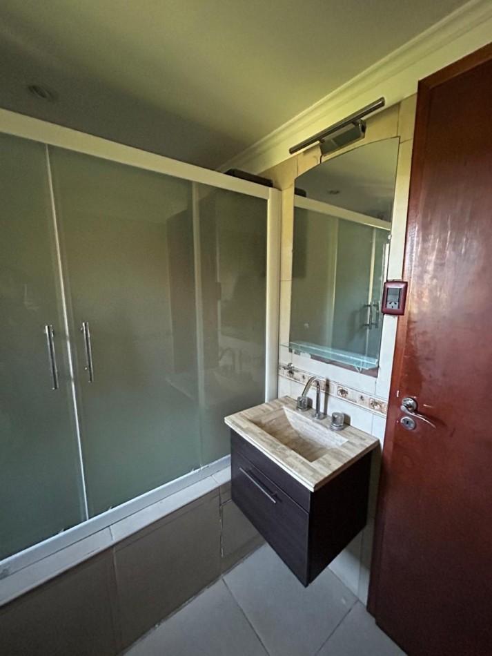 CASA 6 AMBIENTES EN ALQUILER 24 MESES