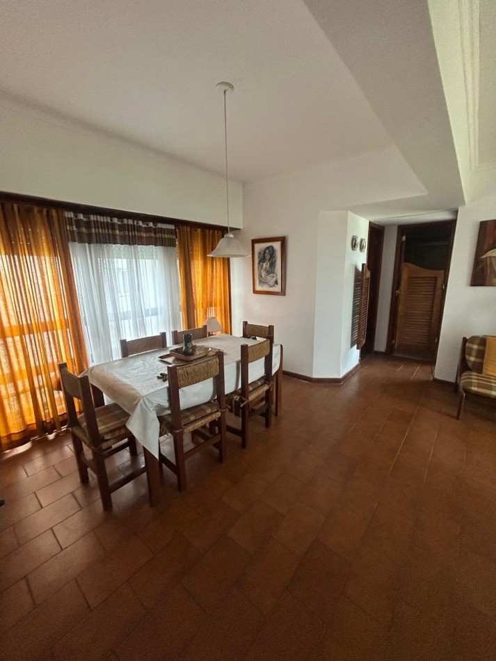 ALQUILER 3 AMBIENTES CON COCHERA Y VISTA AL MAR 24 MESES