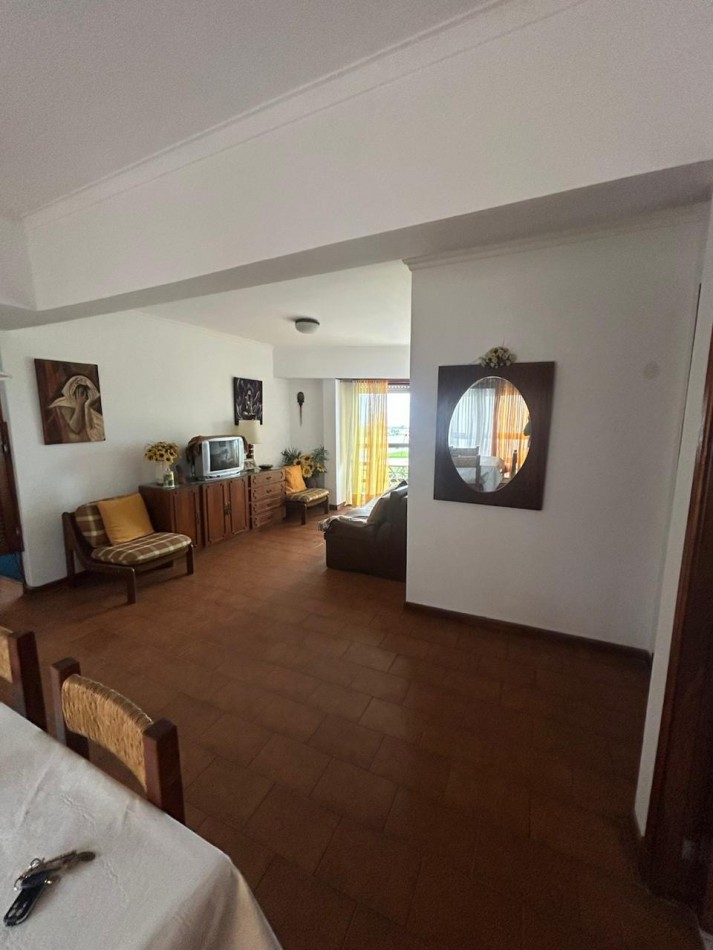 ALQUILER 3 AMBIENTES CON COCHERA Y VISTA AL MAR 24 MESES