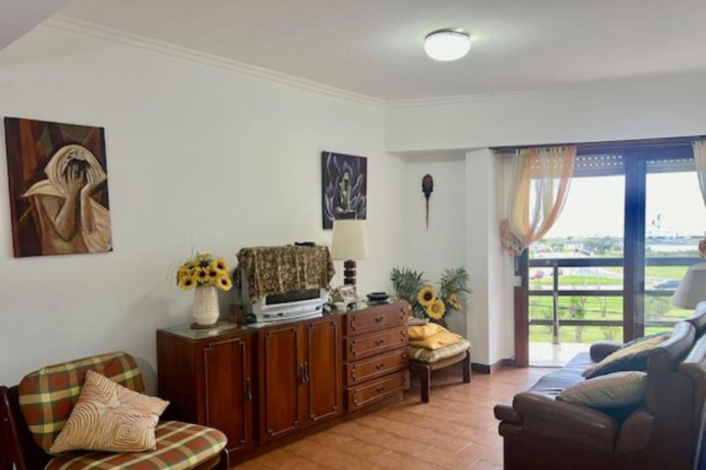 ALQUILER 3 AMBIENTES CON COCHERA Y VISTA AL MAR 24 MESES