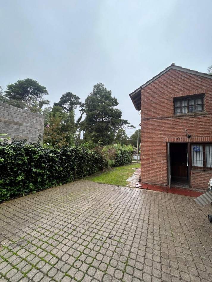 CASA ALQUILER 24 M, 4 AMBIENTES BOSQUE PERALTA RAMOS