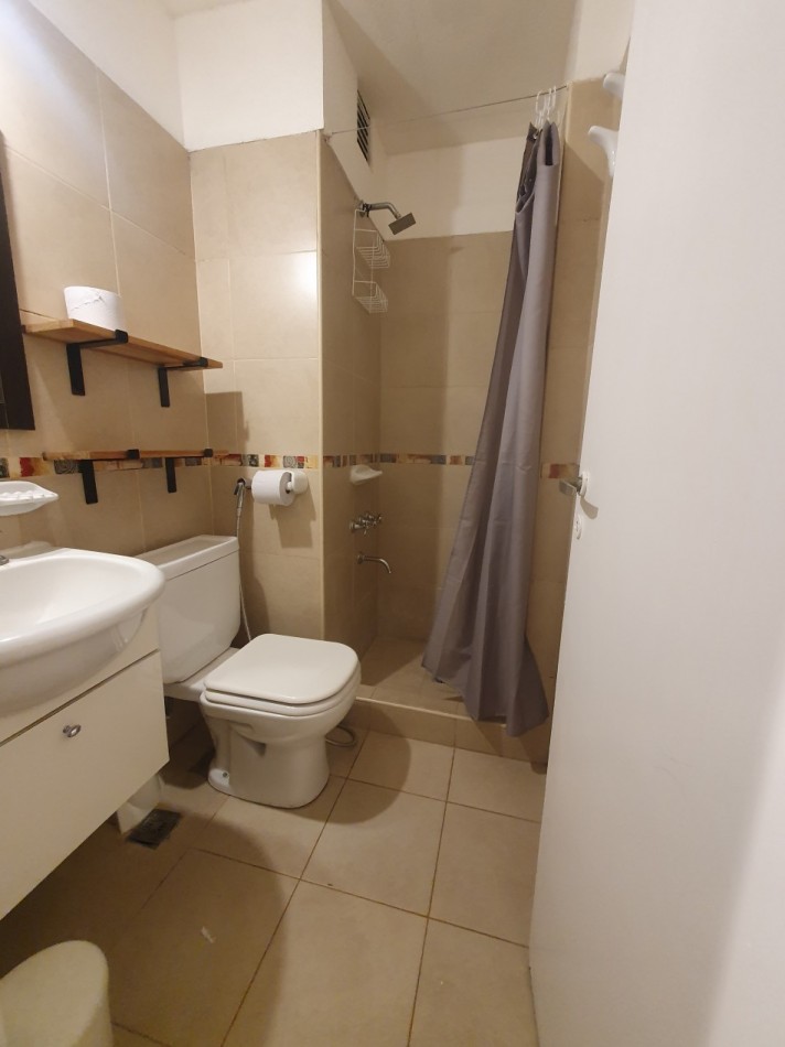 AMBIENTE Y MEDIO  Z/ GUEMES     COLON Y GUEMES 