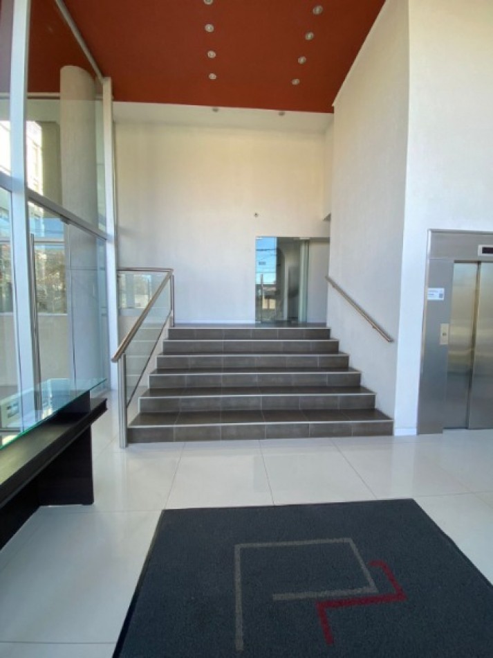 DEPARTAMENTO DE 1 AMBIENTE A LA CALLE CON VISTA AL MAR