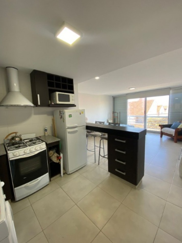 DEPARTAMENTO DE 1 AMBIENTE A LA CALLE CON VISTA AL MAR