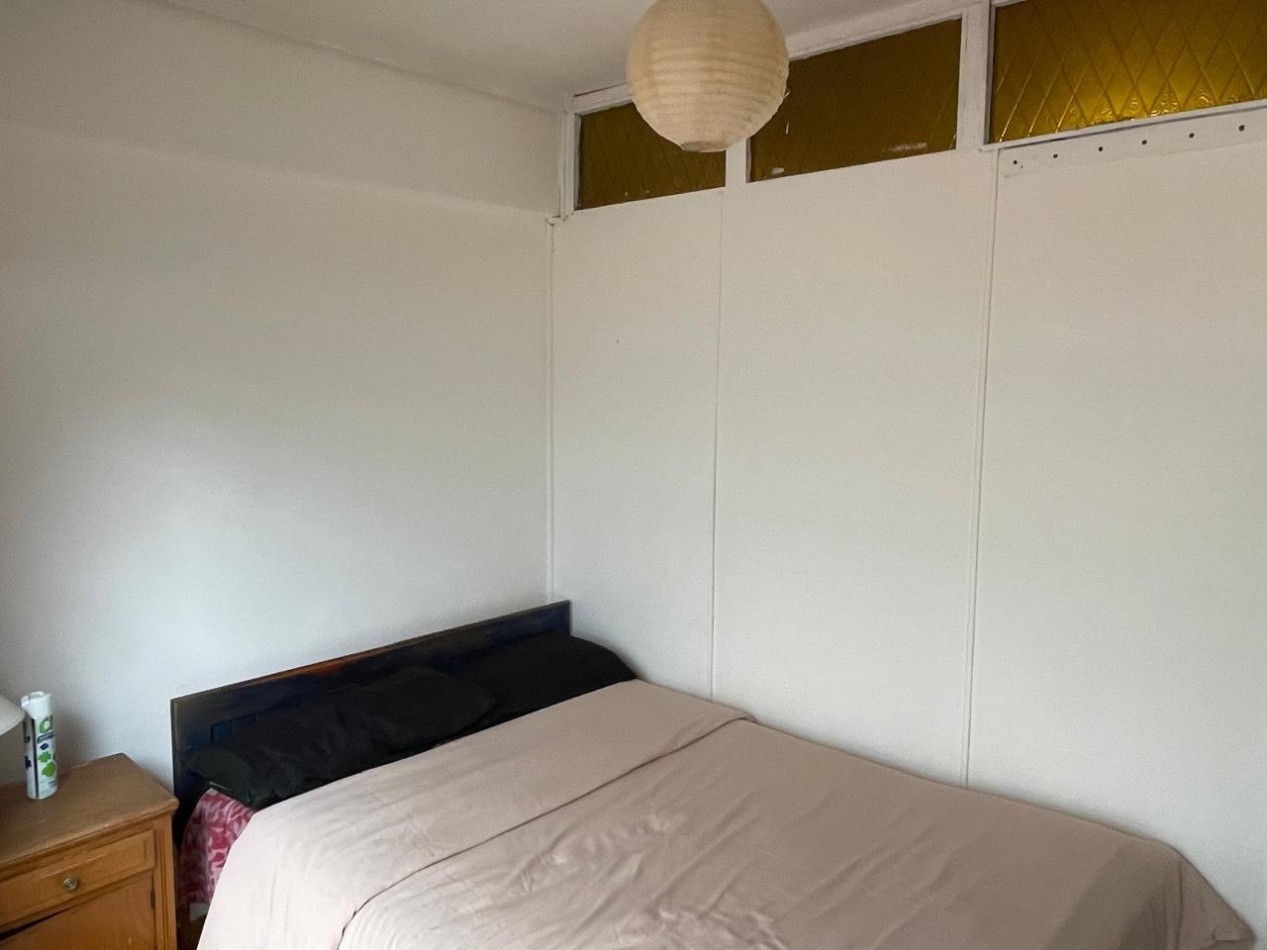 1 AMBIENTE Y MEDIO DIVIDIDO CON PATIO