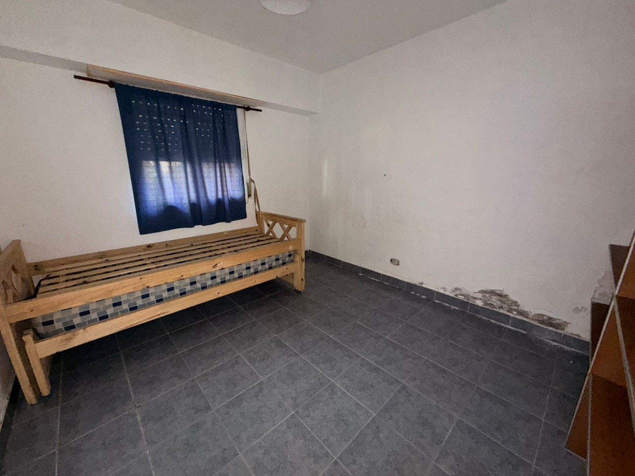 CASA 3 AMBIENTES EN LOMAS DEL GOLF