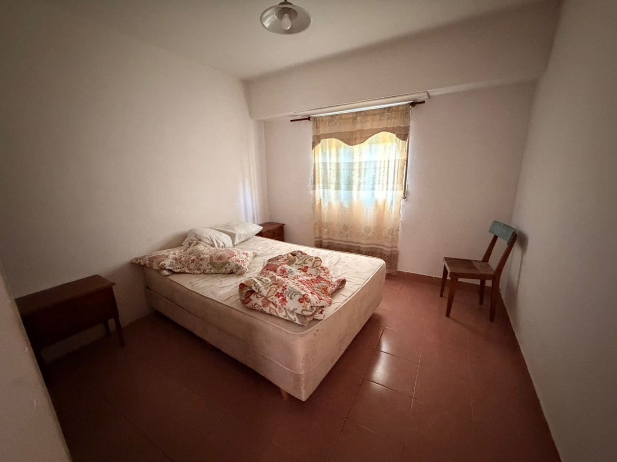 CASA 3 AMBIENTES EN LOMAS DEL GOLF