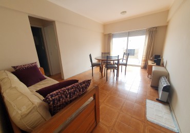 3 AMBIENTES CON BLACON A LA CALLE EN LA PERLA