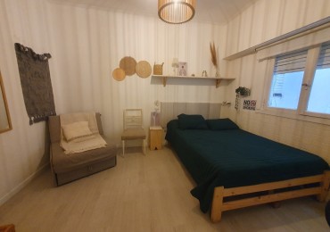 AMBIENTE  A UNA CUADRA DE PLAZA COLON 