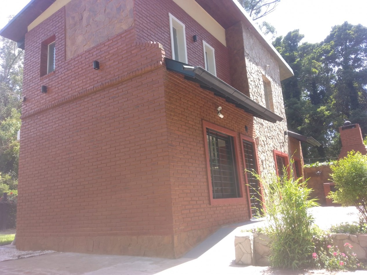 Hermoso chalet a estrenar en la zona de Santa Celina