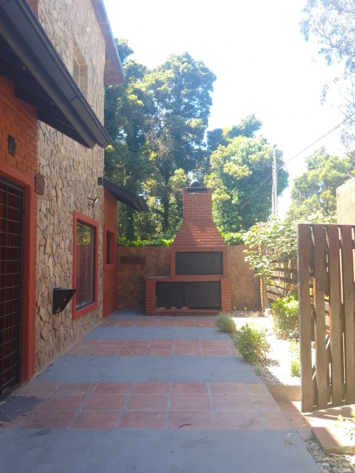 Hermoso chalet a estrenar en la zona de Santa Celina