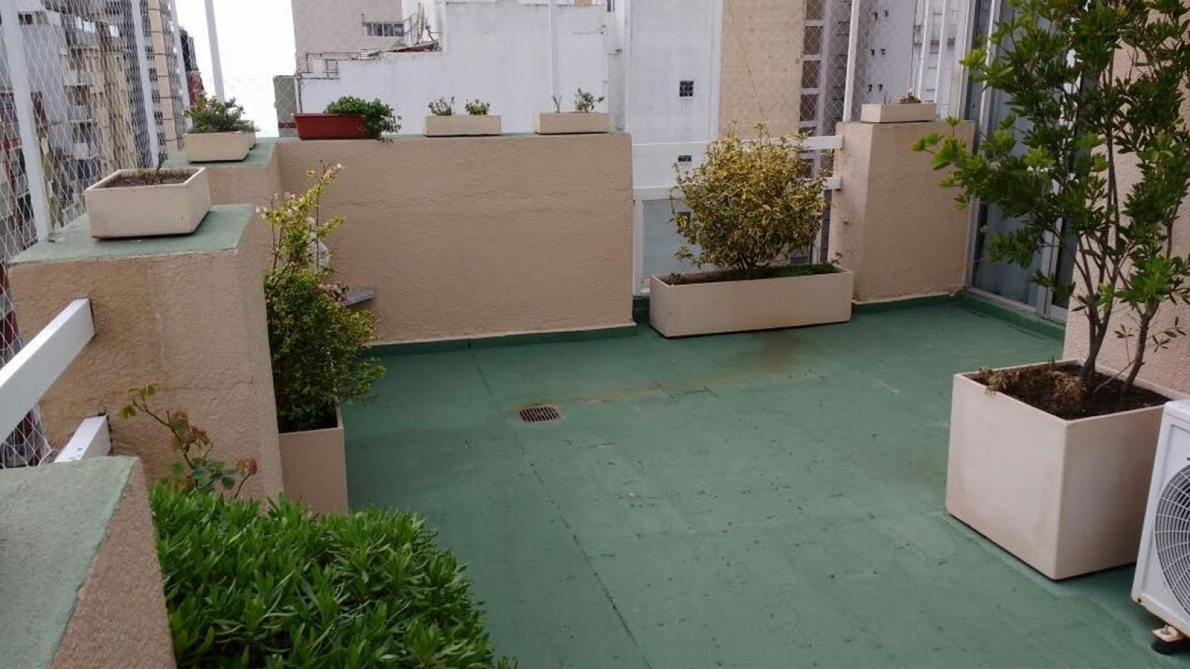 4 ambientes con balcon terraza y parrilla      Brown y Sarmiento 