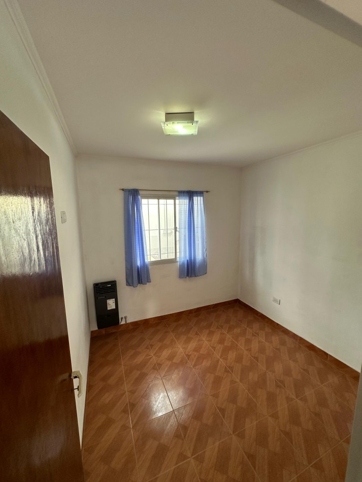 VENTA CASA RECICLADA 