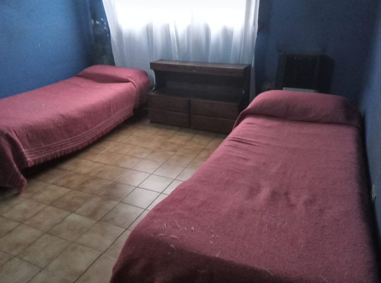 VENTA DE CASA 4 AMBIENTES