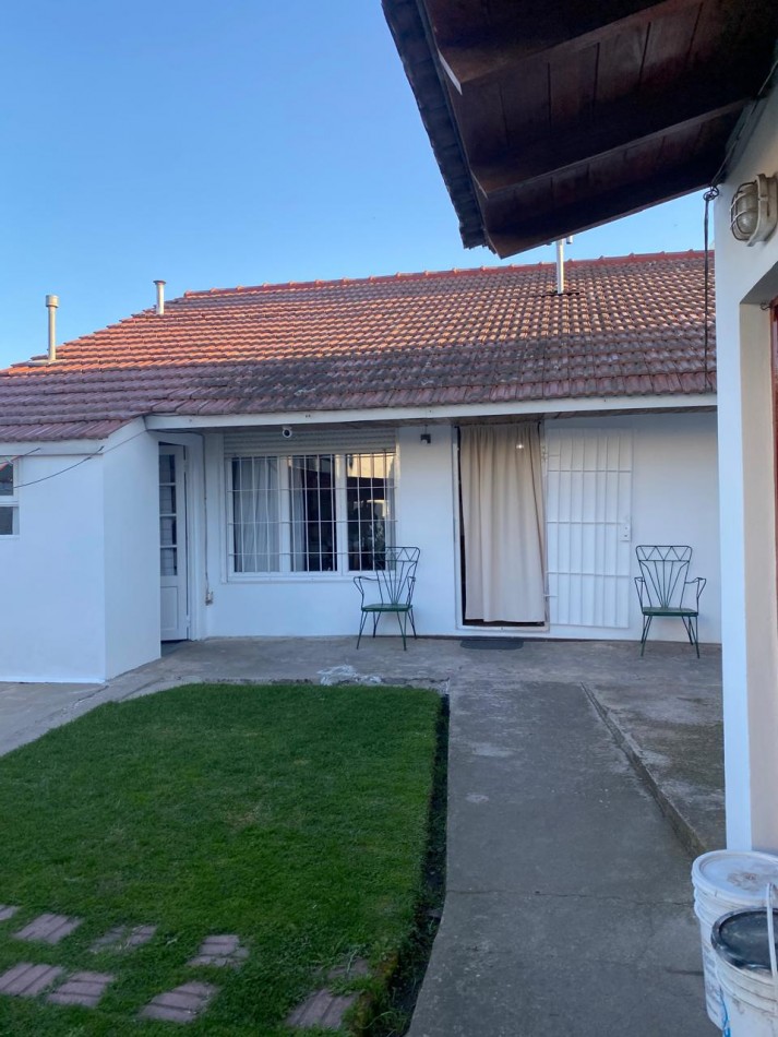 Casa con Departamento en Venta