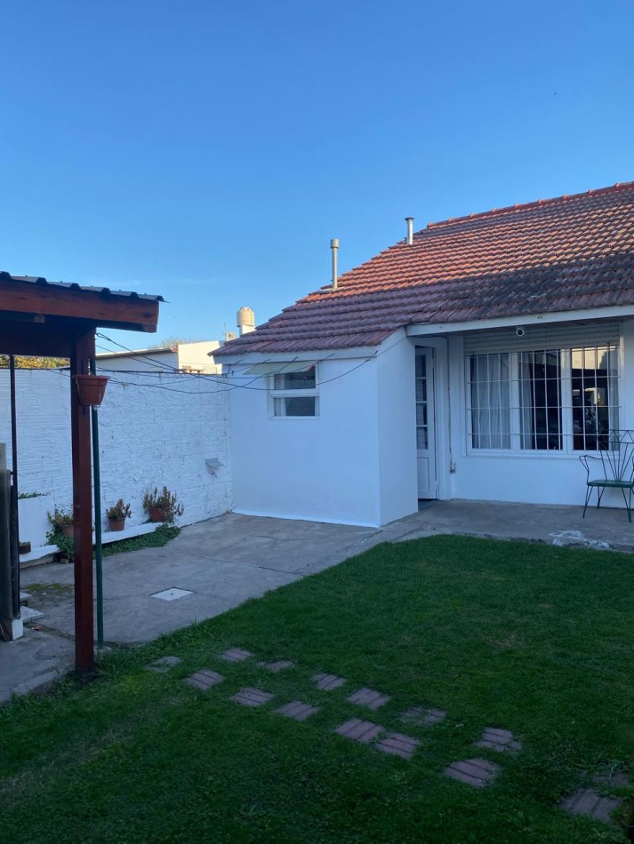 Casa con Departamento en Venta