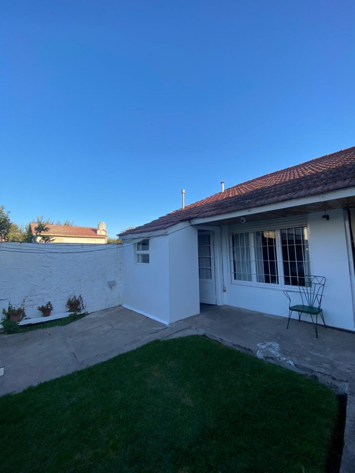 Casa con Departamento en Venta