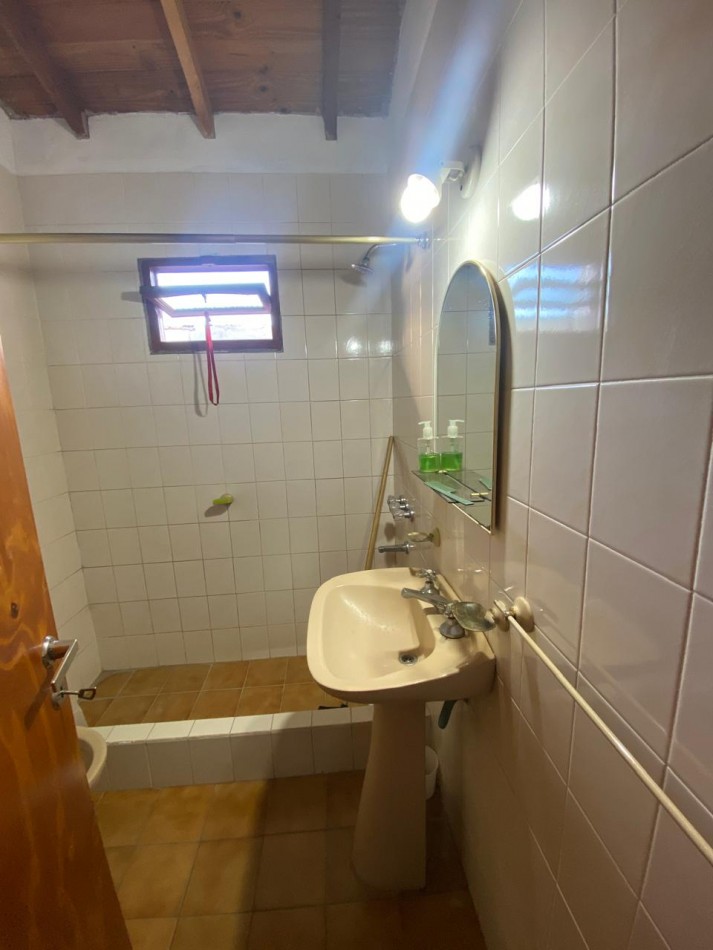 Casa con Departamento en Venta