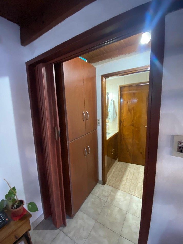 Casa con Departamento en Venta